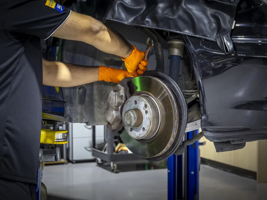 Roadworthy inspection on hoist